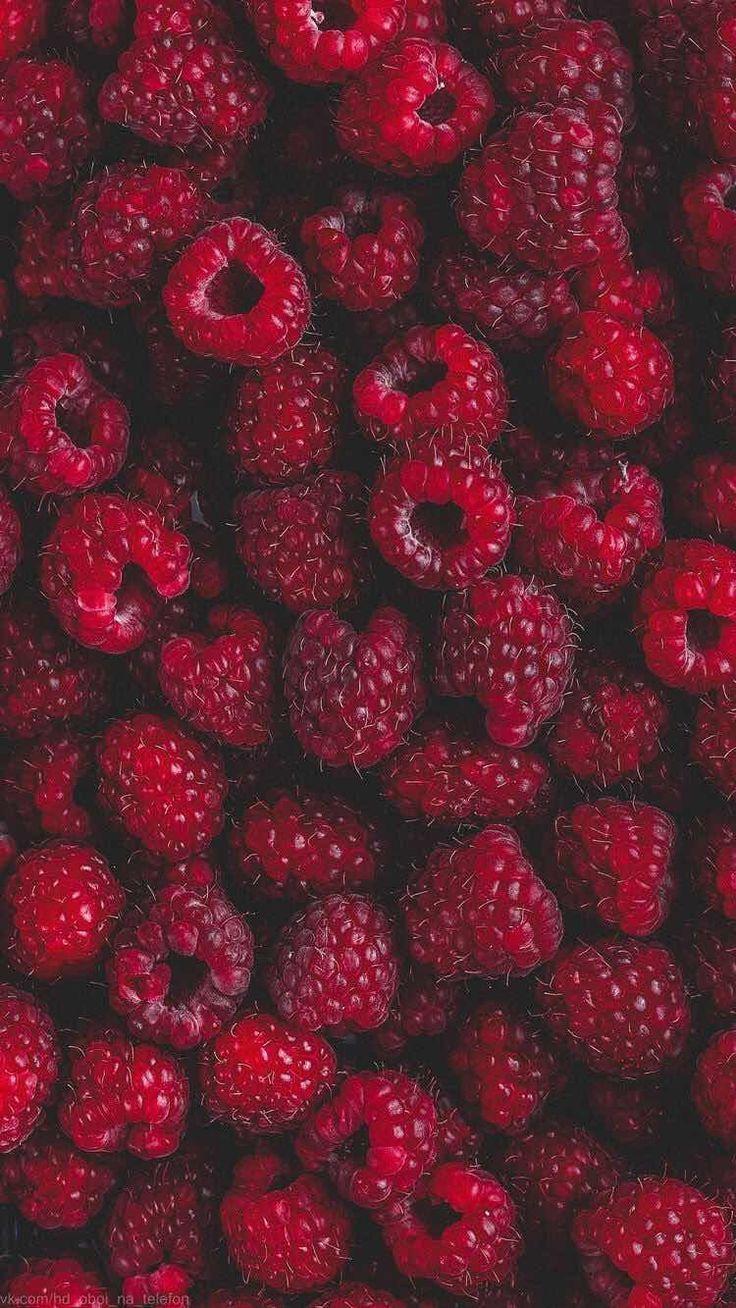 Nature's Palette: Colorful Fruit Jubilee Box